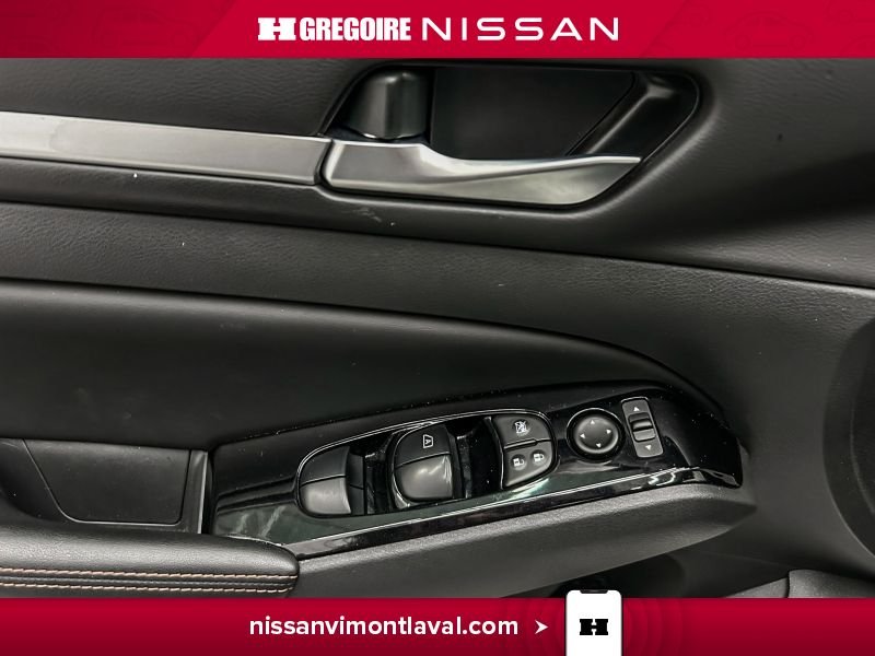 Nissan Altima 2025 Blanc Laval - photo #21