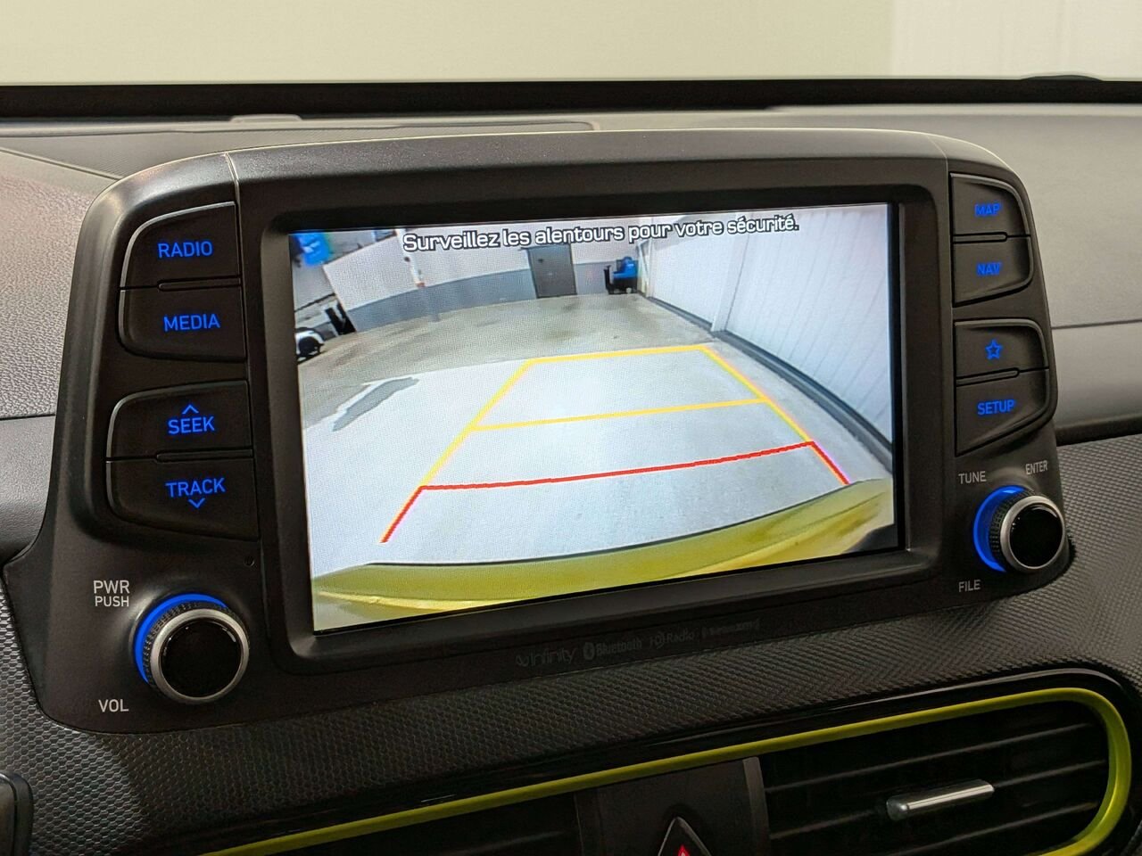 2019 Hyundai Kona 1.6T Ultimate AWD w/Lime Colour Pack Green Val-David - photo #25