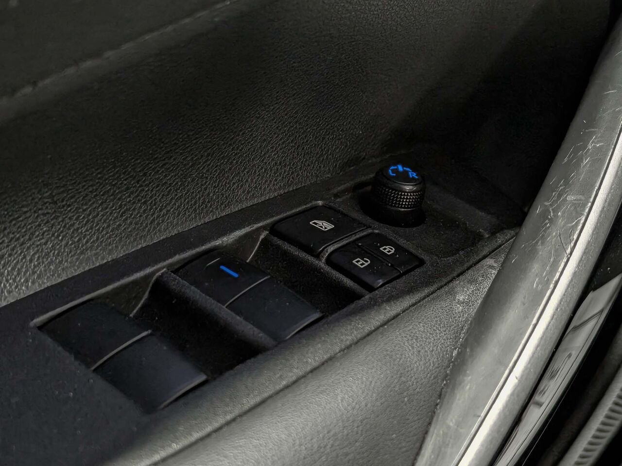 2020 Toyota COROLLA XSE Toit Ouvrant Volant Chauffant Blue Sherbrooke - photo #20