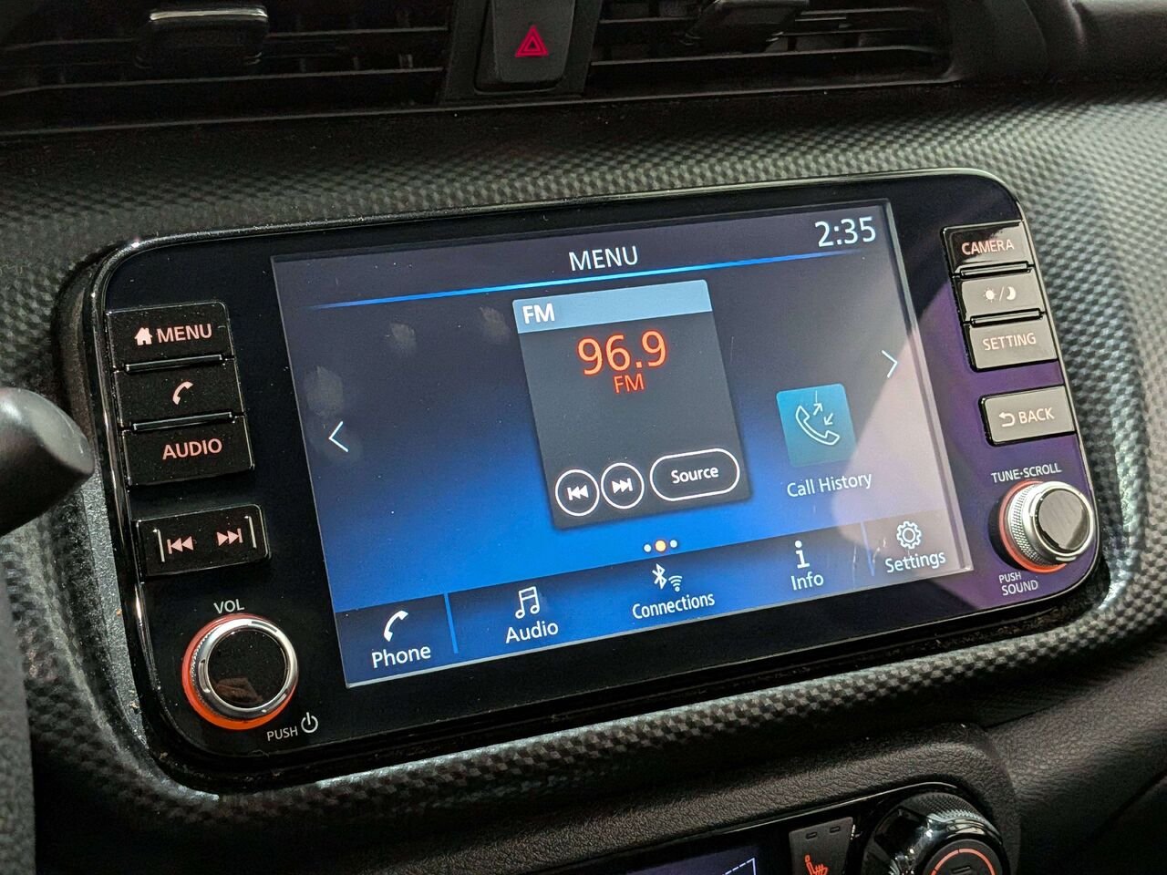 2024 Nissan Kicks SV FWD Black Val-David - photo #18