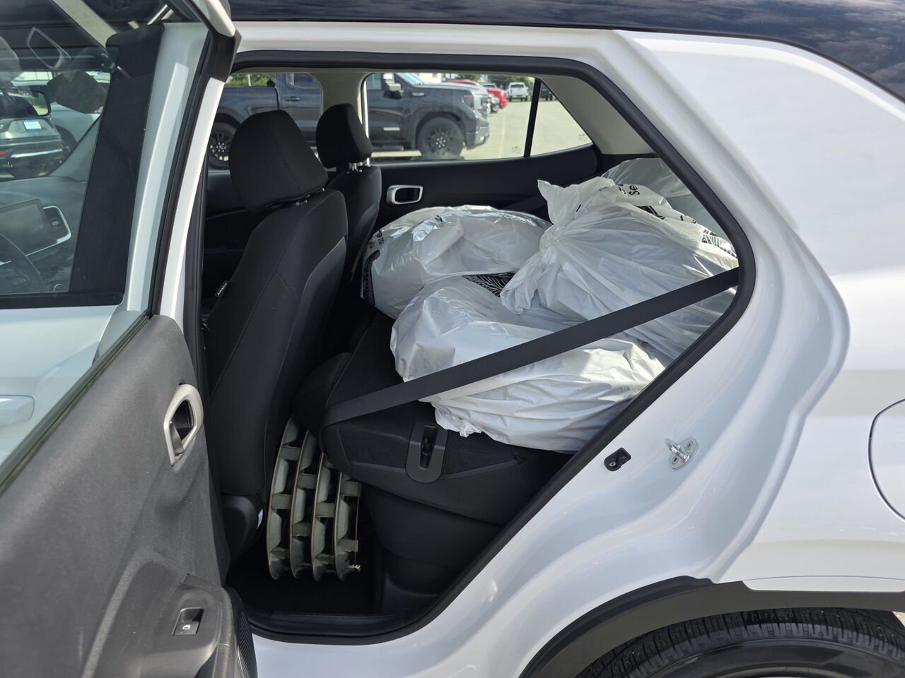 2021 Hyundai Venue Essential IVT avec couleur deux tons White Rouyn-Noranda - photo #58