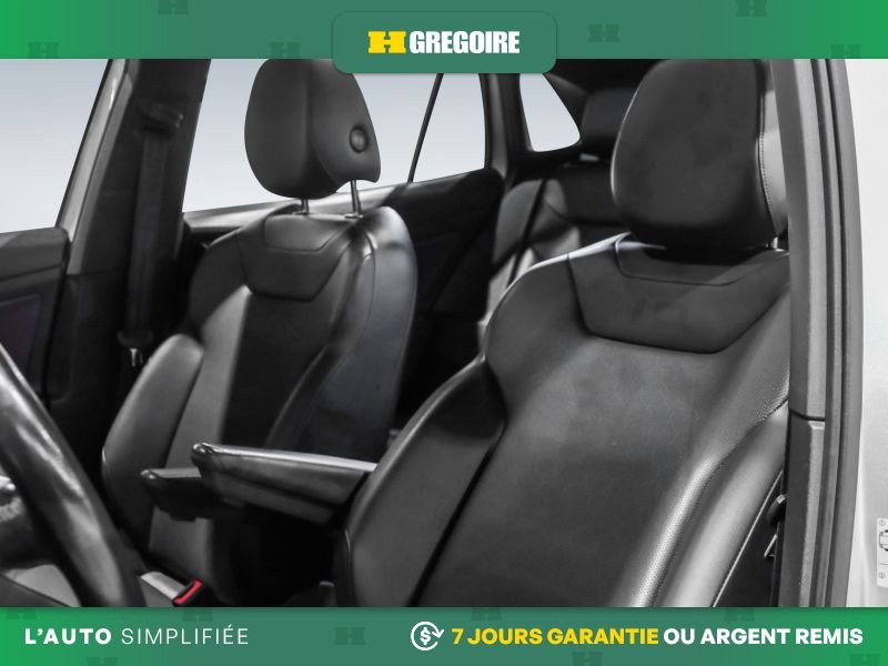 2022 Volkswagen ID.4 Silver Laval - photo #15
