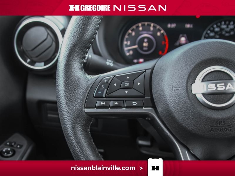 2024 Nissan Kicks Grey Laval - photo #24