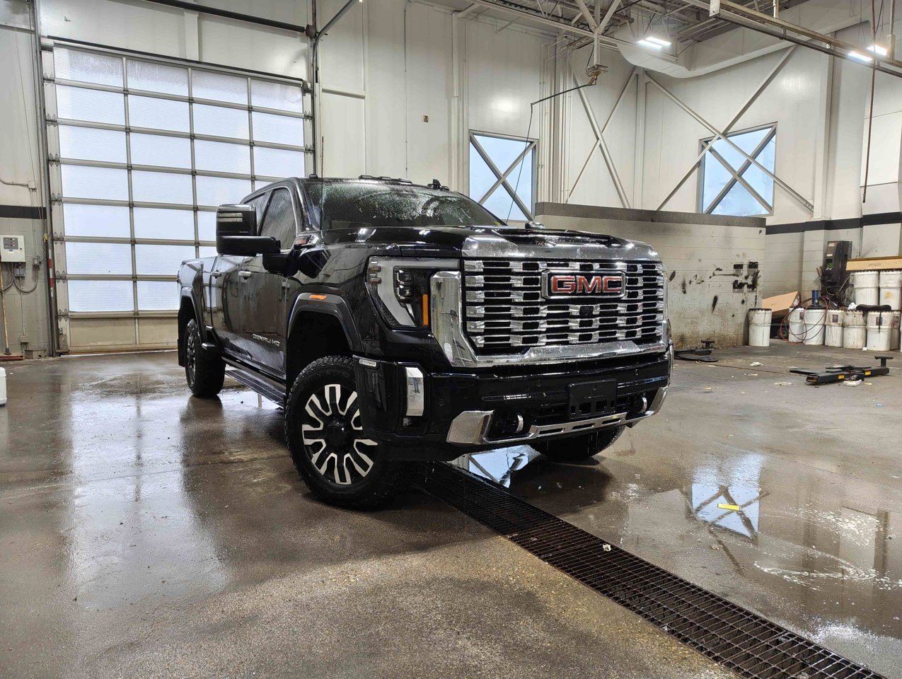 2024 GMC Sierra 2500HD 4WD Crew Cab 159 Denali Black Sherwood Park - photo #1