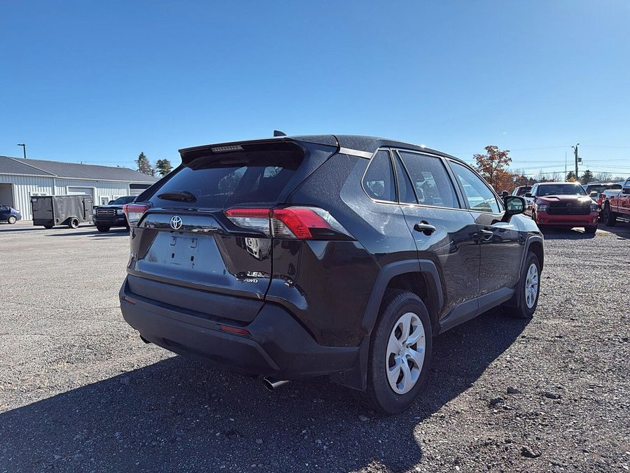 2024 Toyota RAV4 LE TI Black