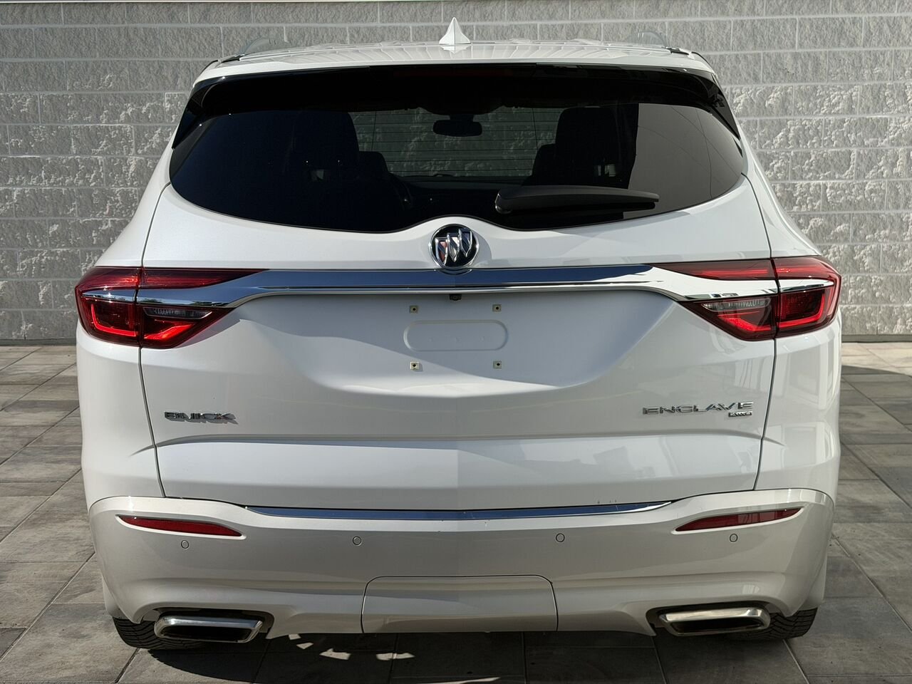 2018 Buick Enclave PREMIUM AWD 7 PASSAGERS White Laval - photo #16