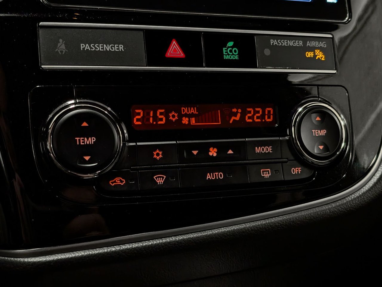 Mitsubishi Outlander PHEV SE 2019 Gris Saint-Eustache - photo #15