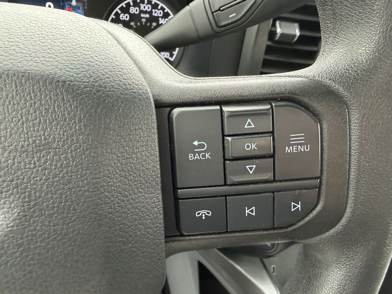 Ford F350 SUPER DUTY 2023 Blanc Montmagny - photo #10