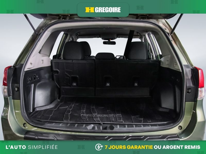 2019 Subaru Forester Green Blainville - photo #23
