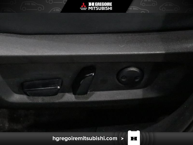 Mitsubishi Outlander PHEV 2024 Noir Laval - photo #16