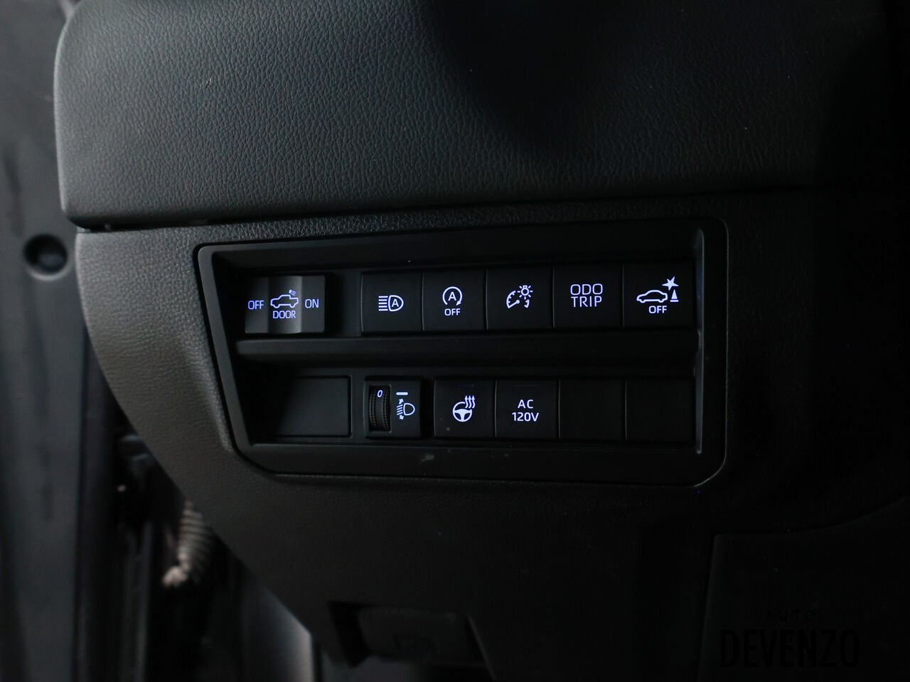 2024 Toyota Tundra Grey Saint-Eustache - photo #14