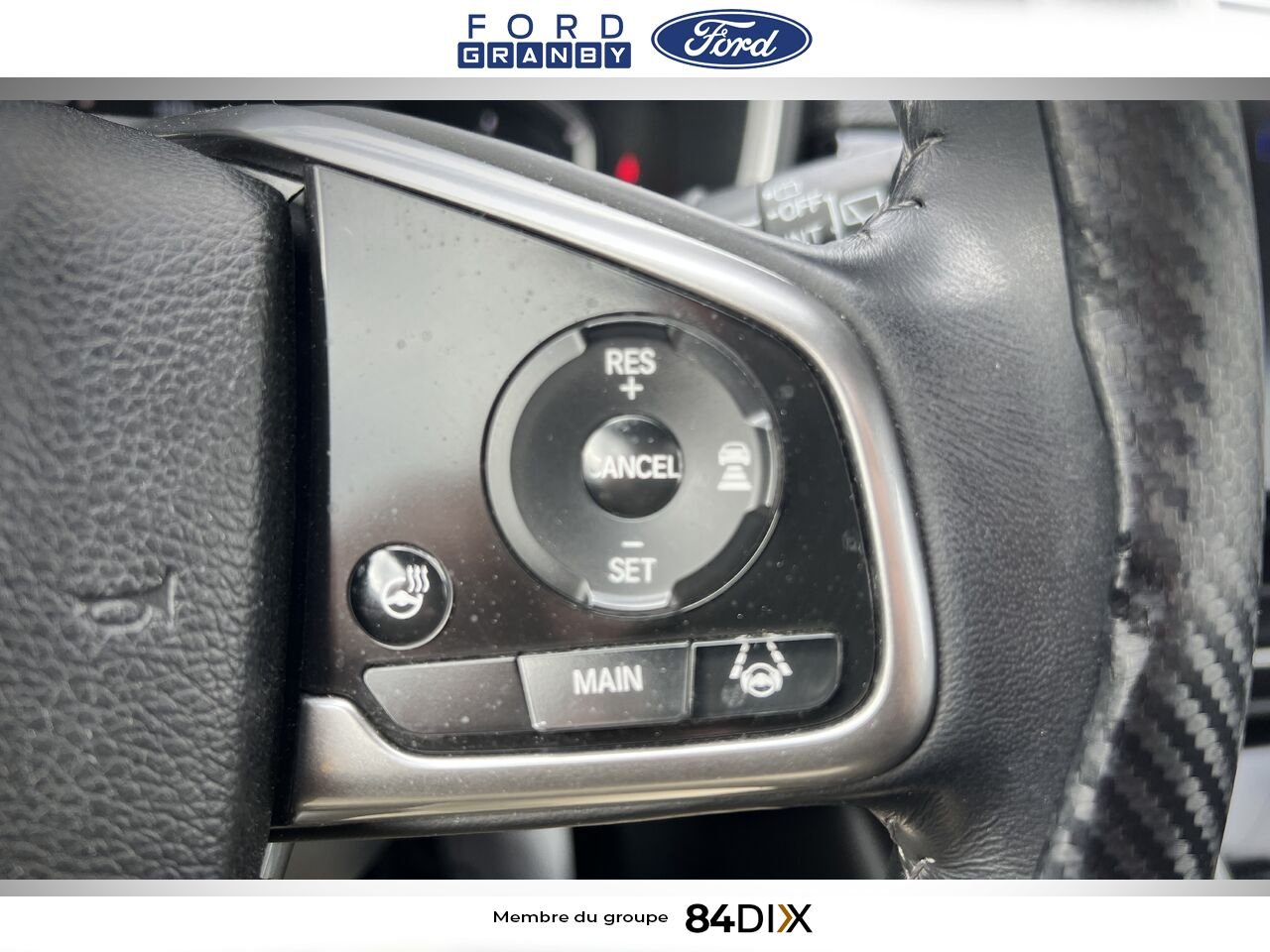 2017 Honda CR-V Touring White Granby - photo #17