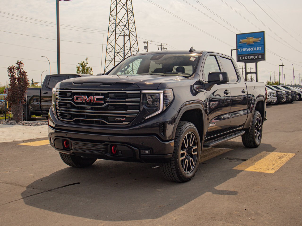 2025 GMC Sierra 1500 4WD Crew Cab 147 AT4 Grey Sherwood Park - photo #3