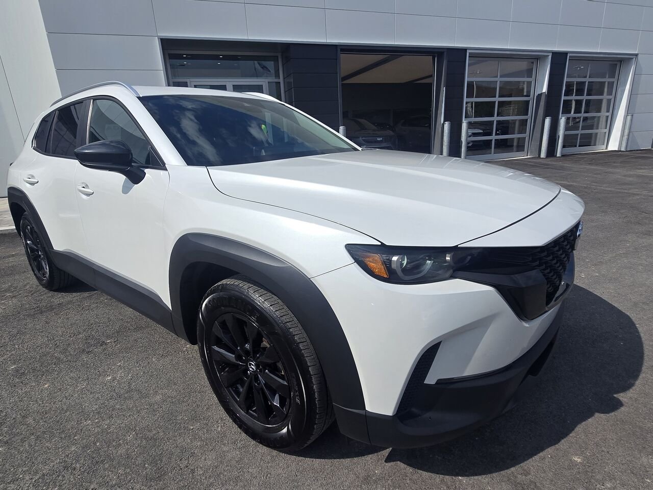 2024 Mazda CX-50 GS-L AWD White Laval - photo #2