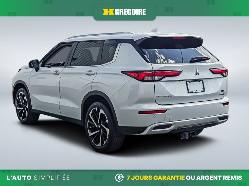 2024 Mitsubishi Outlander White Blainville - photo #5
