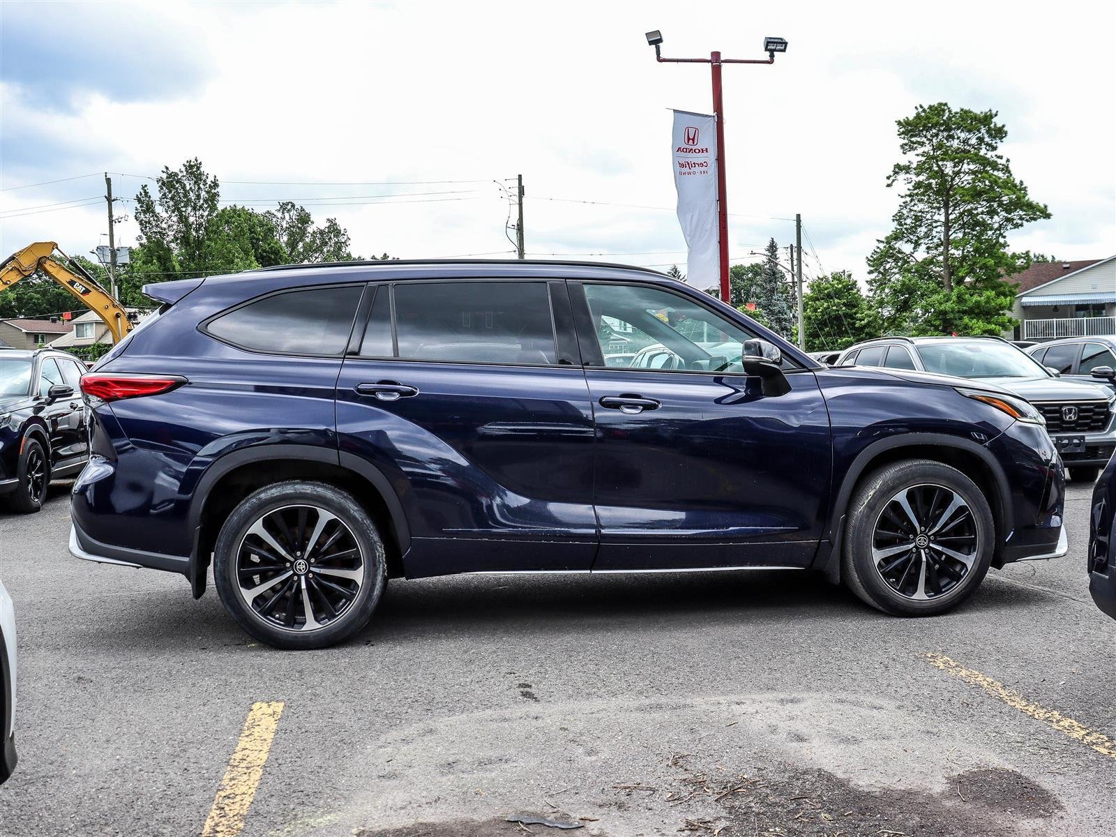 Toyota Highlander XSE 2021 Blue Ottawa & Gatineau - photo #4