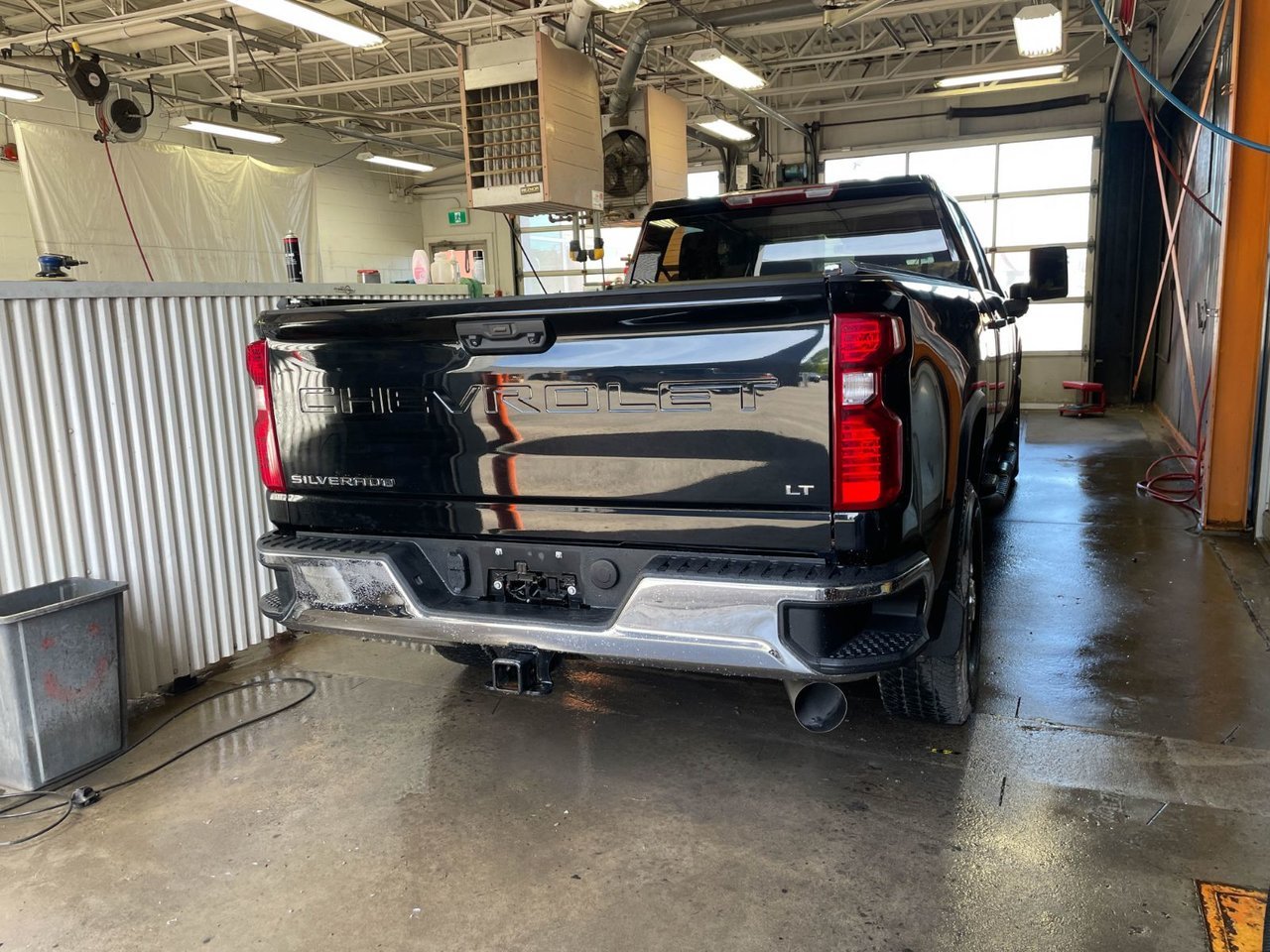 2024 Chevrolet Silverado 2500HD LT Z71 CREW 4X4 DIESEL *BOITE 8 PI* BEDLINER Black Saint-Jérôme - photo #8