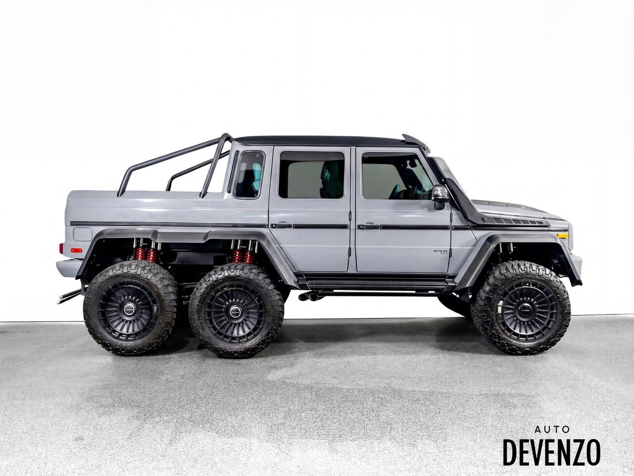 Mercedes-Benz 6X6 BRABUS G700 2017 Saint-Eustache - photo #1
