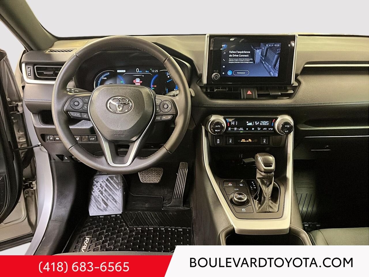 Toyota RAV4 Hybride 100665A-3 | SE, AWD 2023 Argent Québec - photo #18