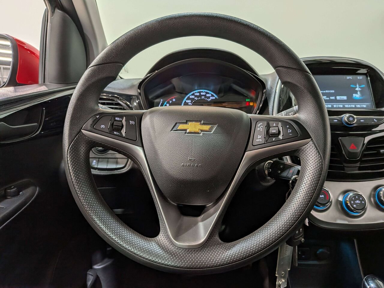 2017 Chevrolet Spark 5dr HB CVT LT w/1LT Red Val-David - photo #12