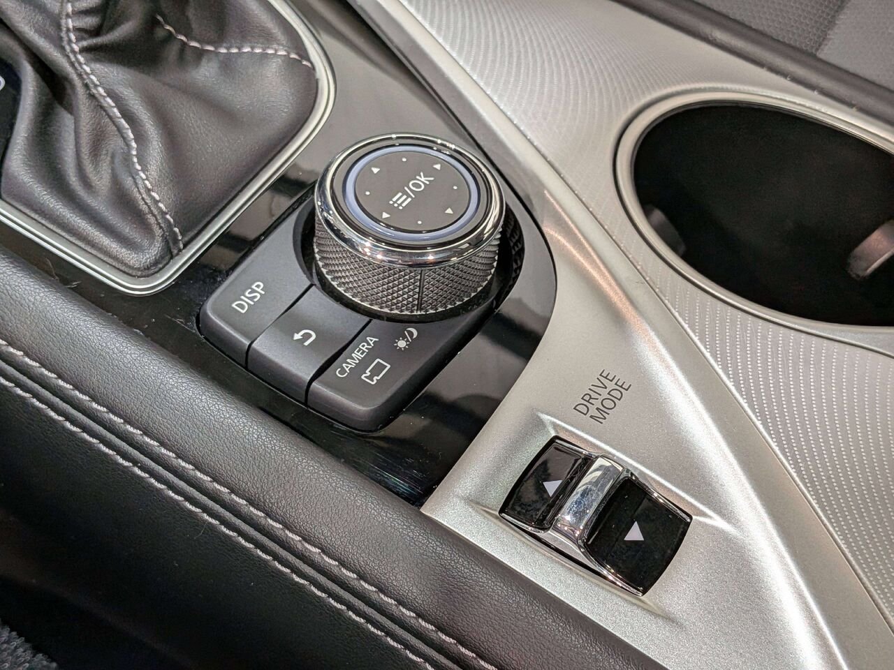 INFINITI Q50 2024 Gris Val-David - photo #31