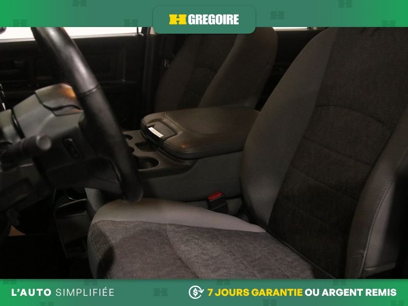 Ram 1500 2019 Noir Laval - photo #13