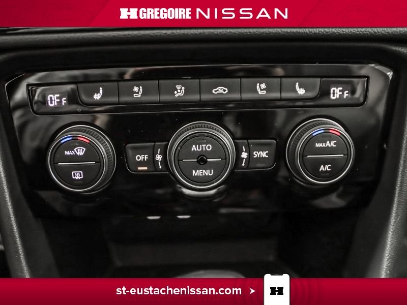 2024 Volkswagen Taos Red Saint-Eustache - photo #24