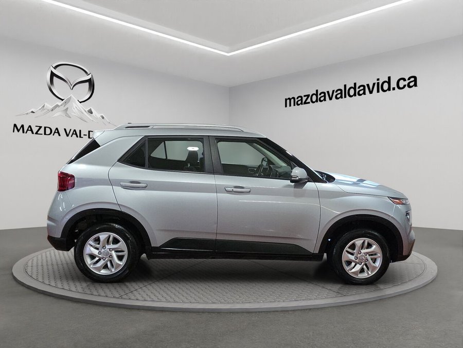 Hyundai Venue Preferred IVT, volant chauffant, commande audio au volant, Apple Carplay 2021 Argent
