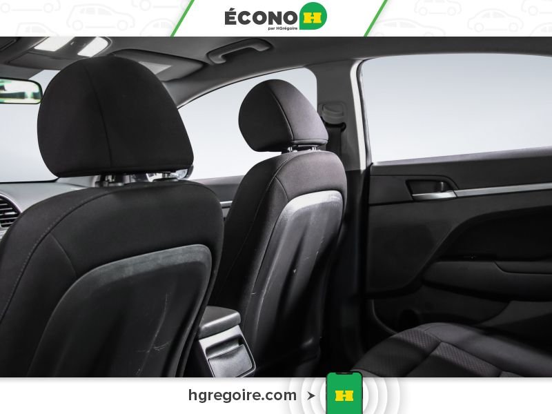 2019 Hyundai Elantra White Laval - photo #17