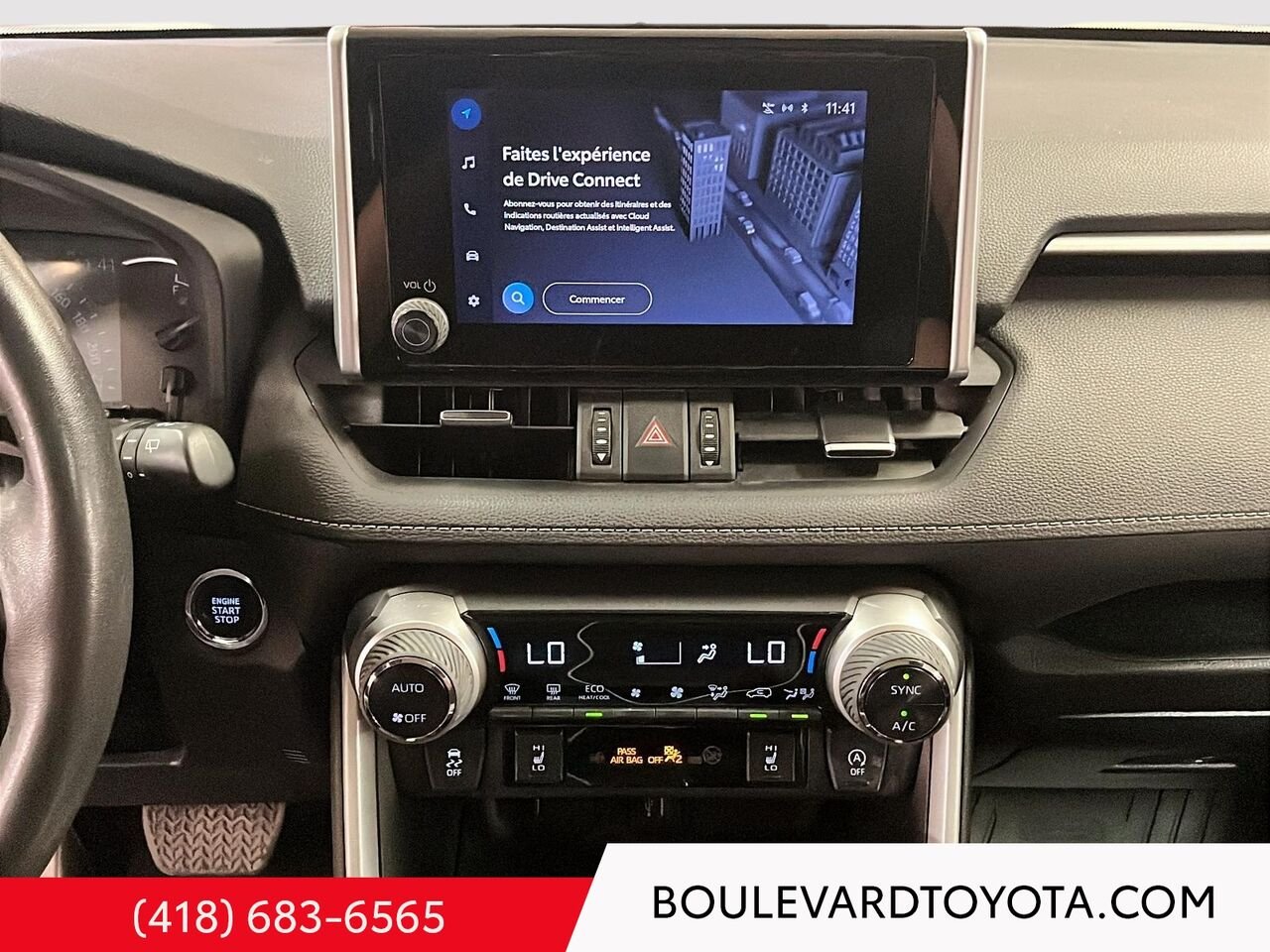 2023 Toyota RAV4 100200A-102 | XLE White Québec - photo #13