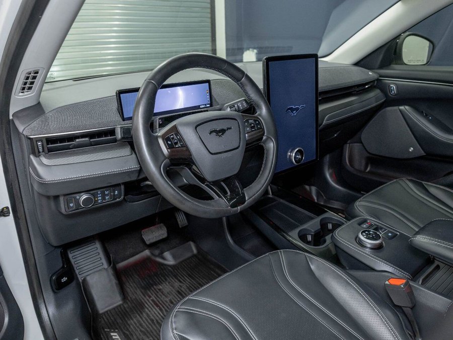 Ford Mustang Mach-E PREMIUM eAWD *LONGUE AUTONOMIE* TOIT *NAVI* B&O 2021 Blanc