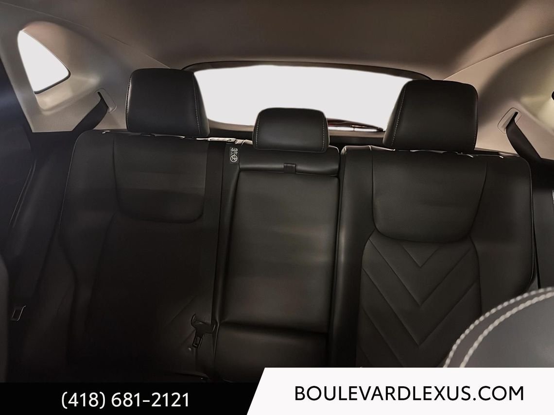 Lexus NX 19365A 2024 Argent Québec - photo #40