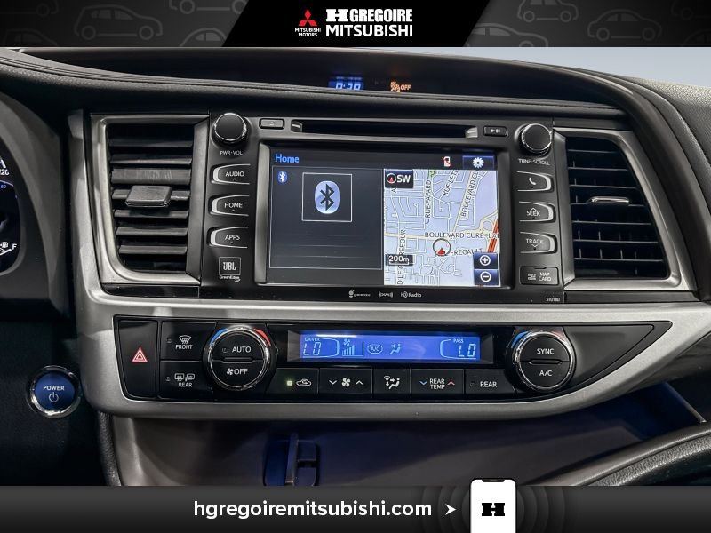 2017 Toyota Highlander HYBD Grey Laval - photo #27