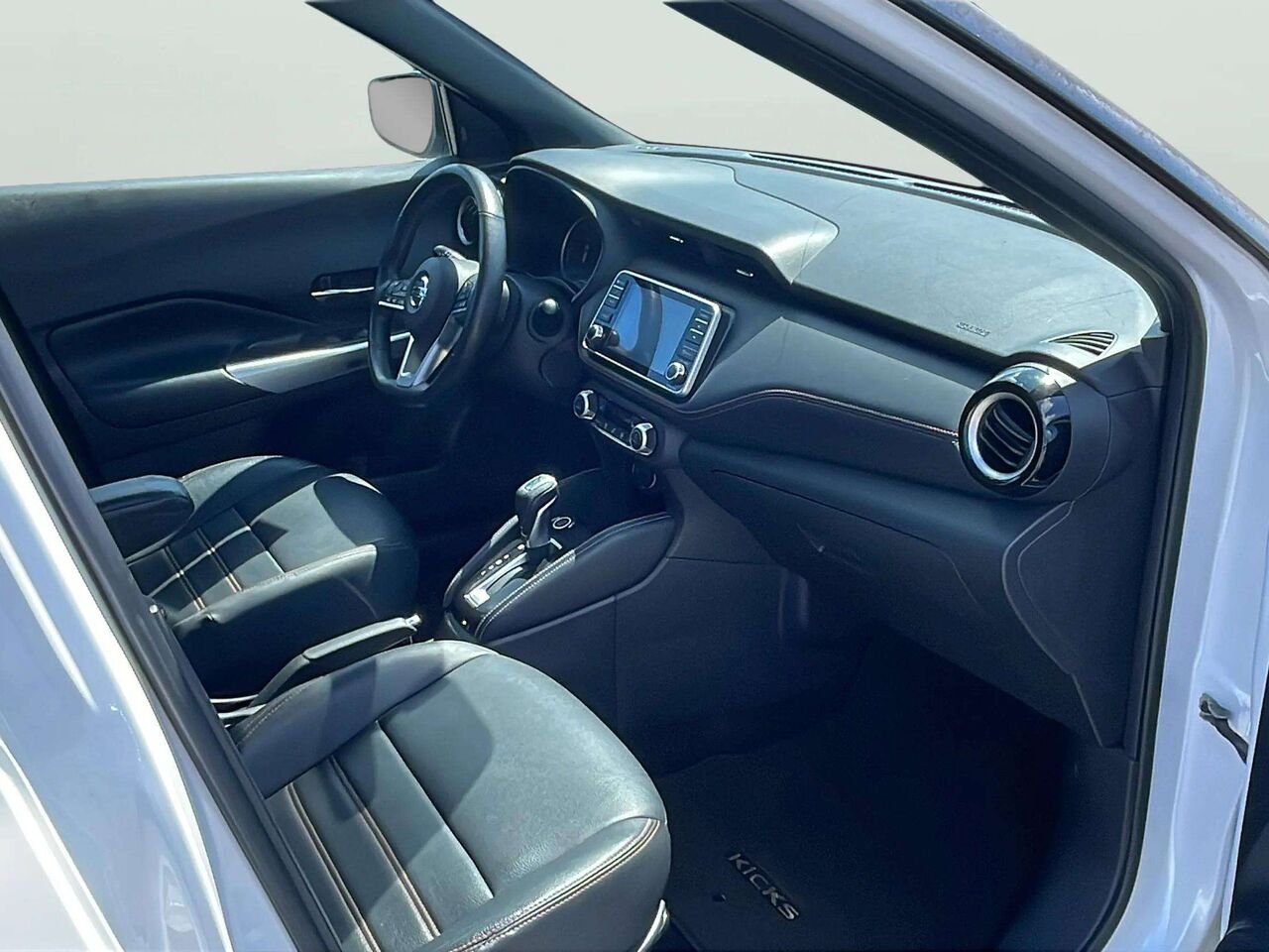 Nissan Kicks 2019 Blanc Gatineau - photo #15