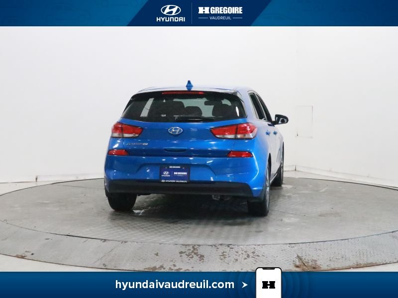 Hyundai Elantra YR825 | GL Auto 2018 Bleu Laval - photo #10