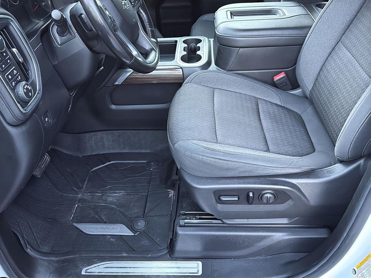 CHEVROLET SILVERADO 1500 RST 2020 Blanc Saint-Hyacinthe - photo #7