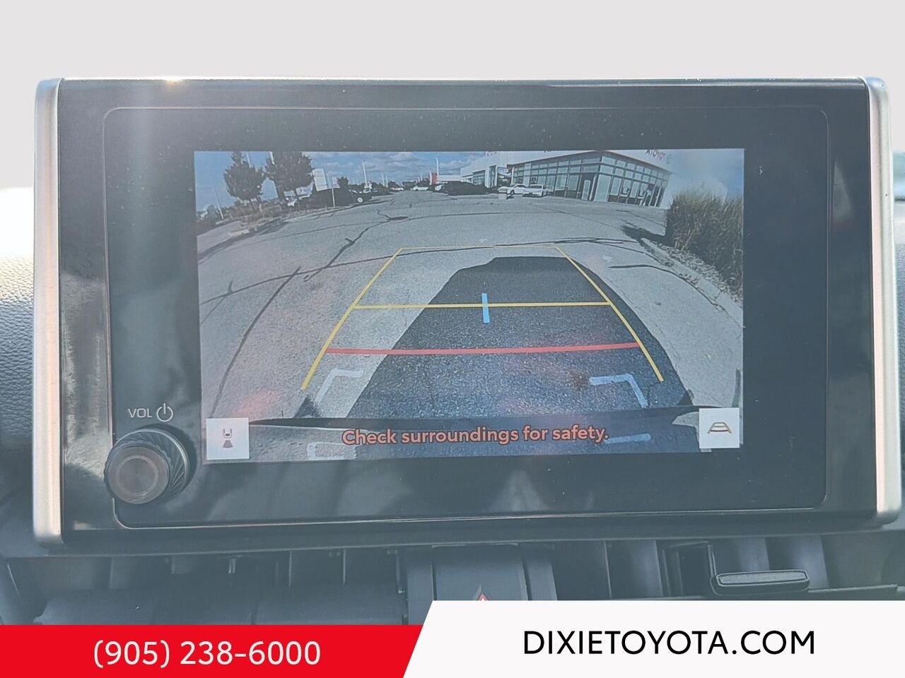2025 Toyota RAV4 HYBRID LE AWD / HEATED SEATS / TOYOTA SAFETY SENSE / CARPLAY AND ANDROID AUTO Grey Mississauga - photo #13