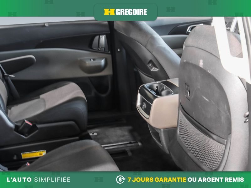 2025 Kia Carnival Black Blainville - photo #28