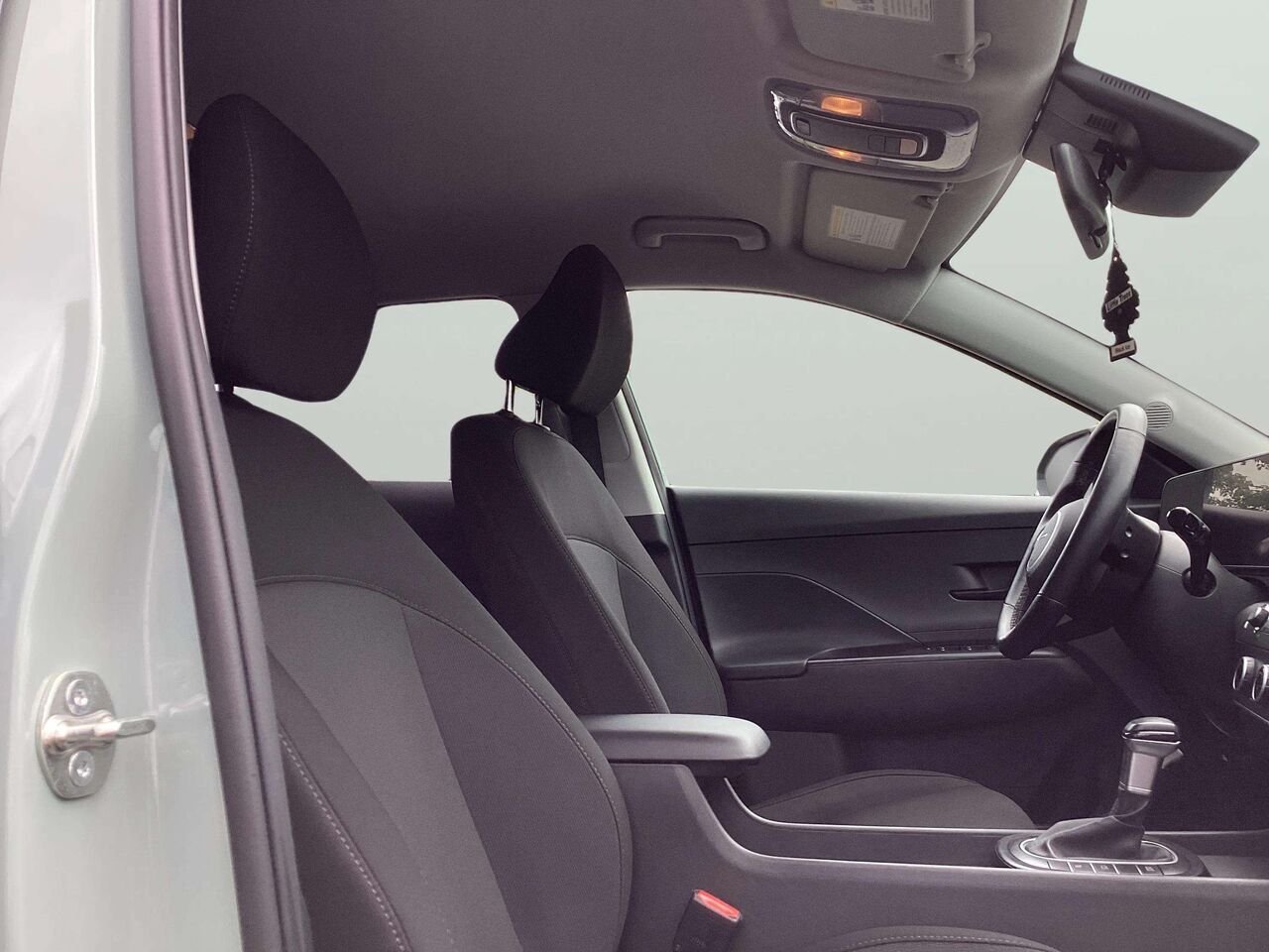 2025 HYUNDAI KONA SEL 2.0L Preferred TI Green Gatineau - photo #16