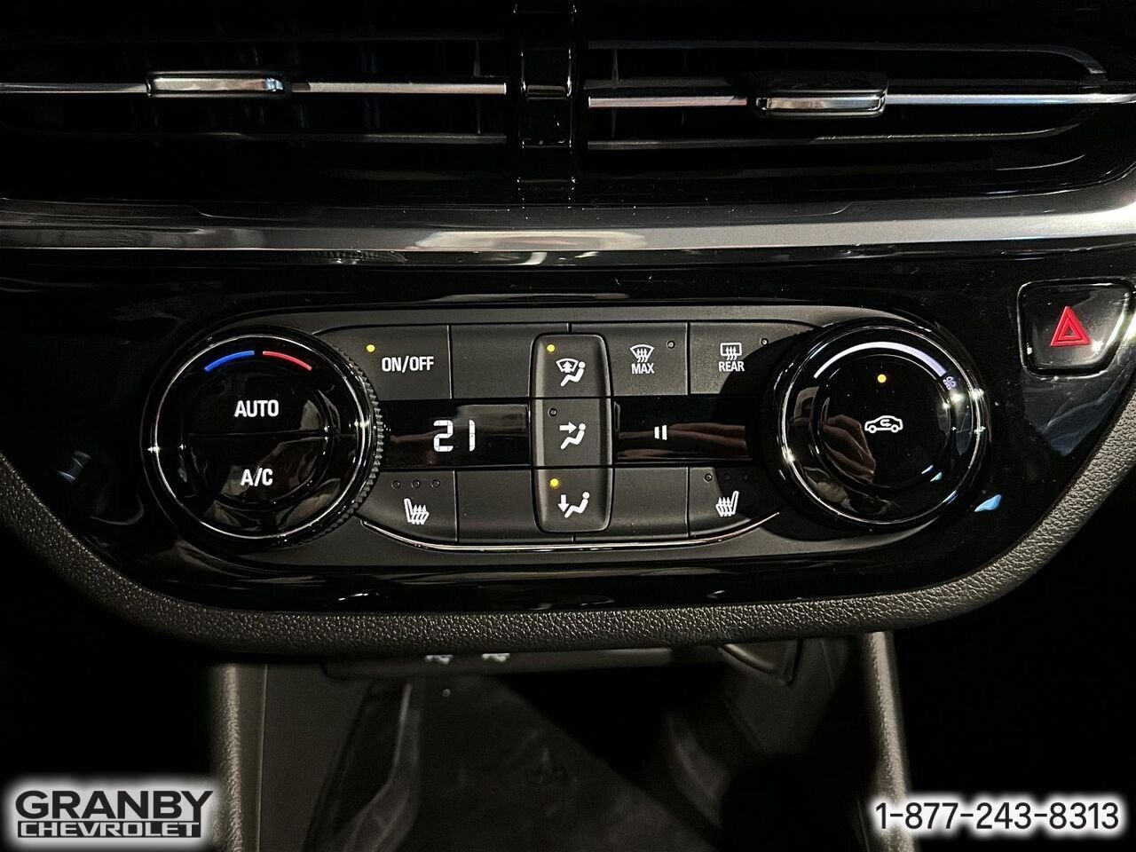 BUICK Envista ENVISTA FWD SPORT TOURING (G03) | 26-0810 2026 EBENE CREPUSCULE METALLISE Granby - photo #16