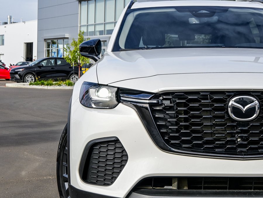2025 Mazda CX-70 MHEV GS-L AWD 3.3L | Power Sunroof White