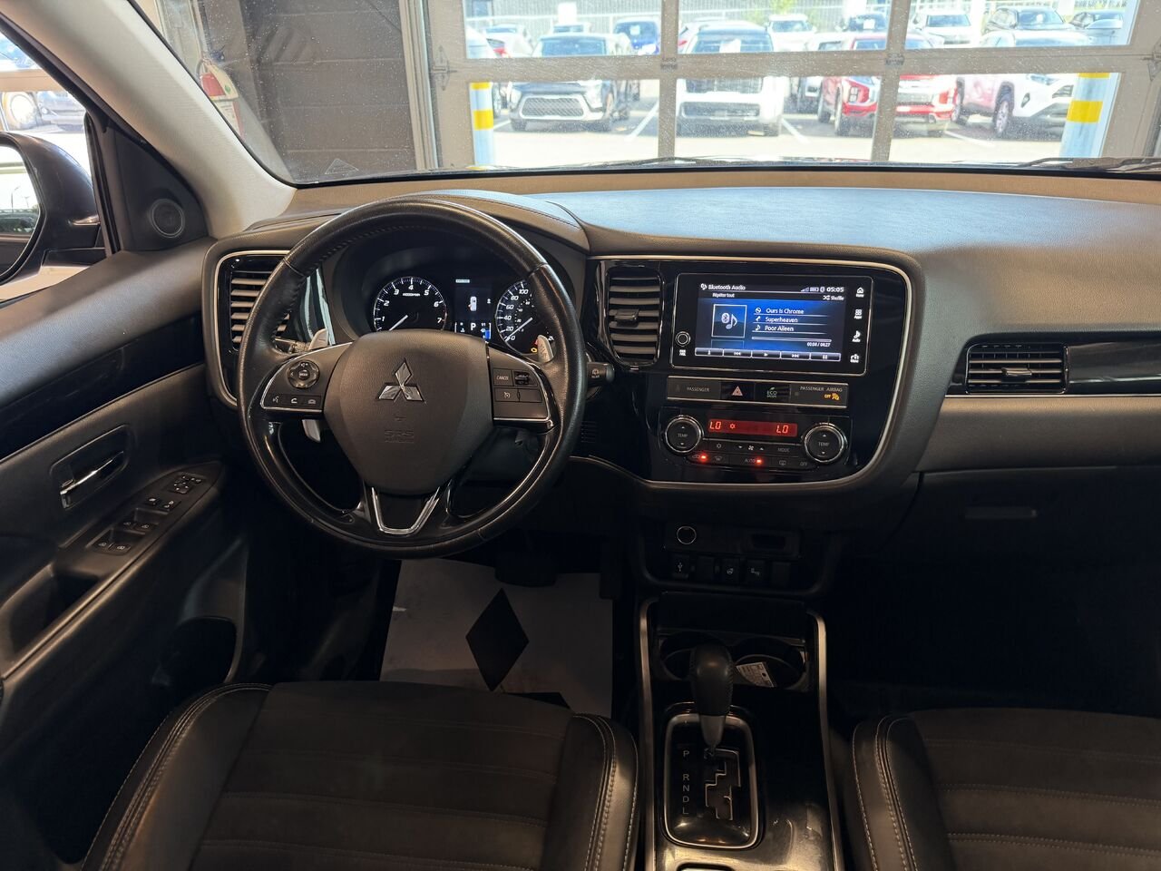 2019 Mitsubishi Outlander Black Saint-Eustache - photo #10