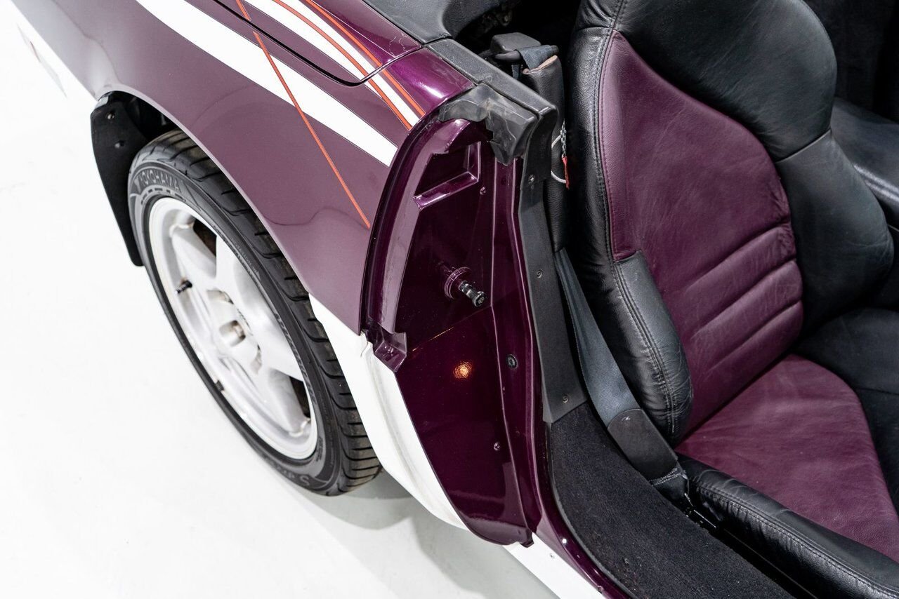 Chevrolet Corvette Convertible Pace Car 1995 Mauve Montréal - photo #87