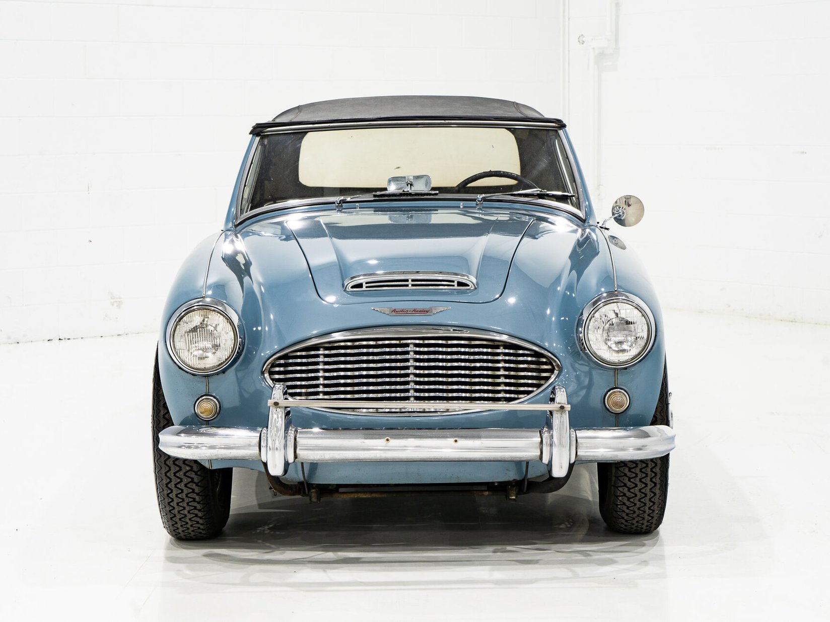 Austin Healey 3000 Recent drivetrain complete rebuild **PRIX EN USD** 1960 Bleu Montréal - photo #26