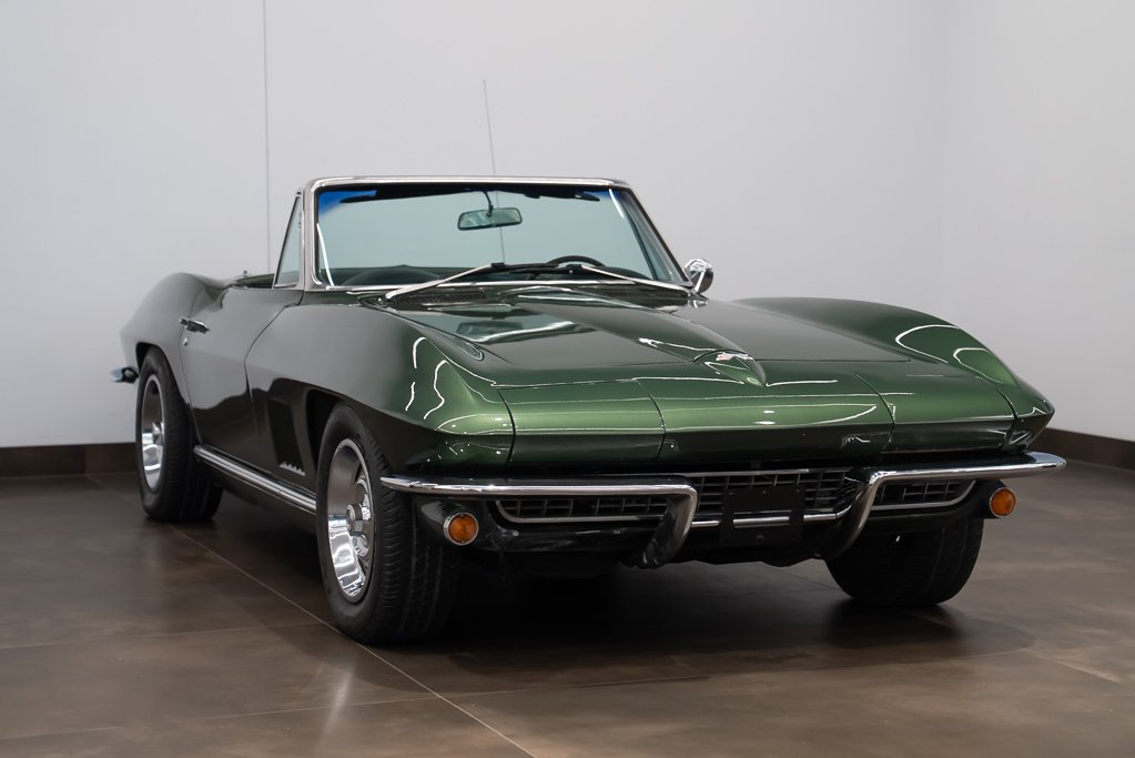 Chevrolet Corvette 1967 Vert Montréal - photo #4