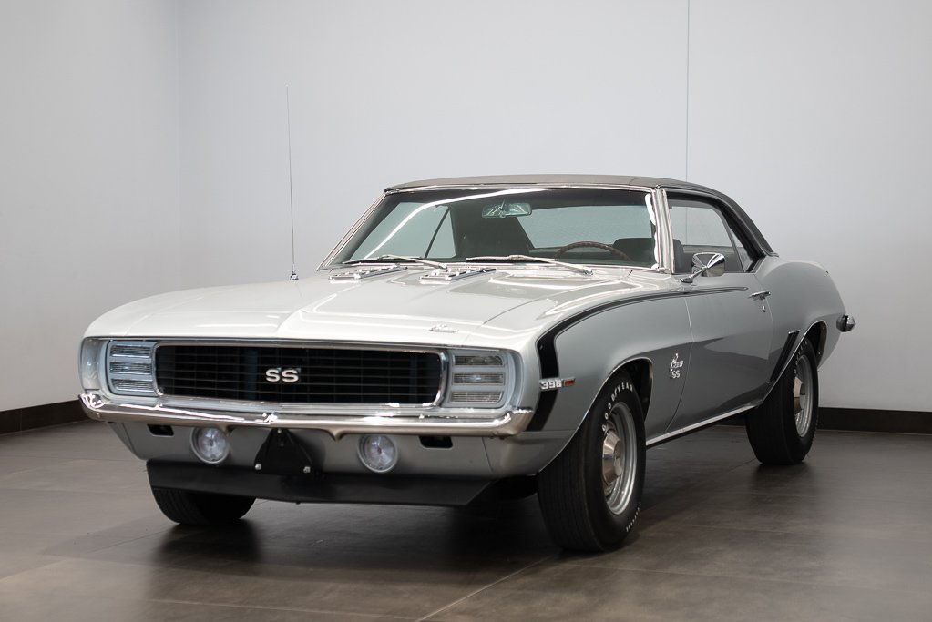Chevrolet Camaro 1969 Argent Montréal - photo #0