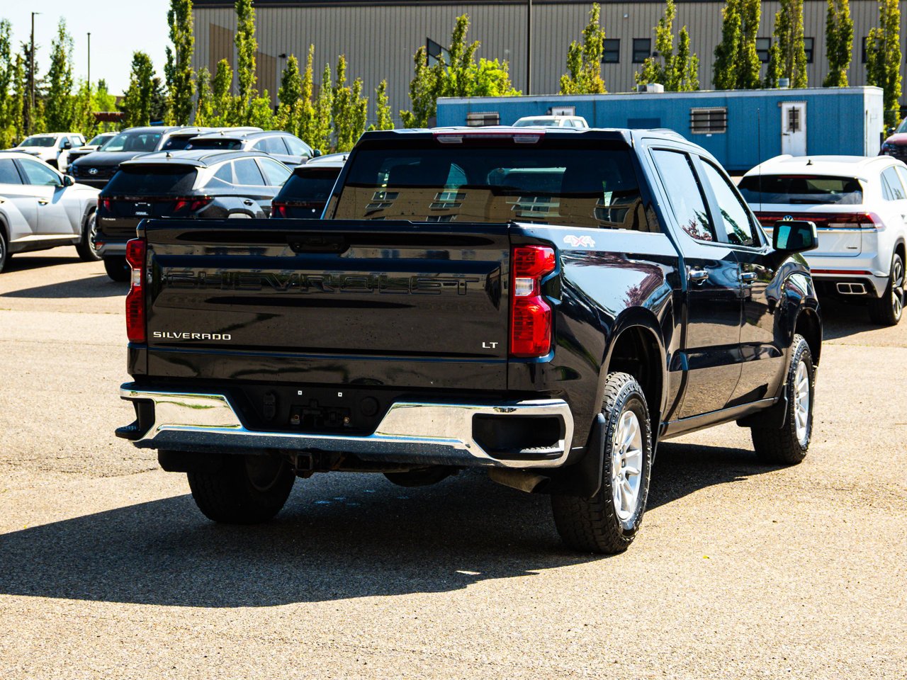 2023 Chevrolet Silverado 1500 4WD Crew Cab 147 LT Black Sherwood Park - photo #12