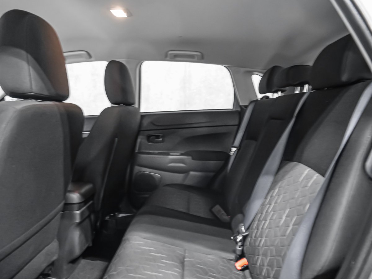 2025 Mitsubishi RVR ES Grey Montreal - photo #12