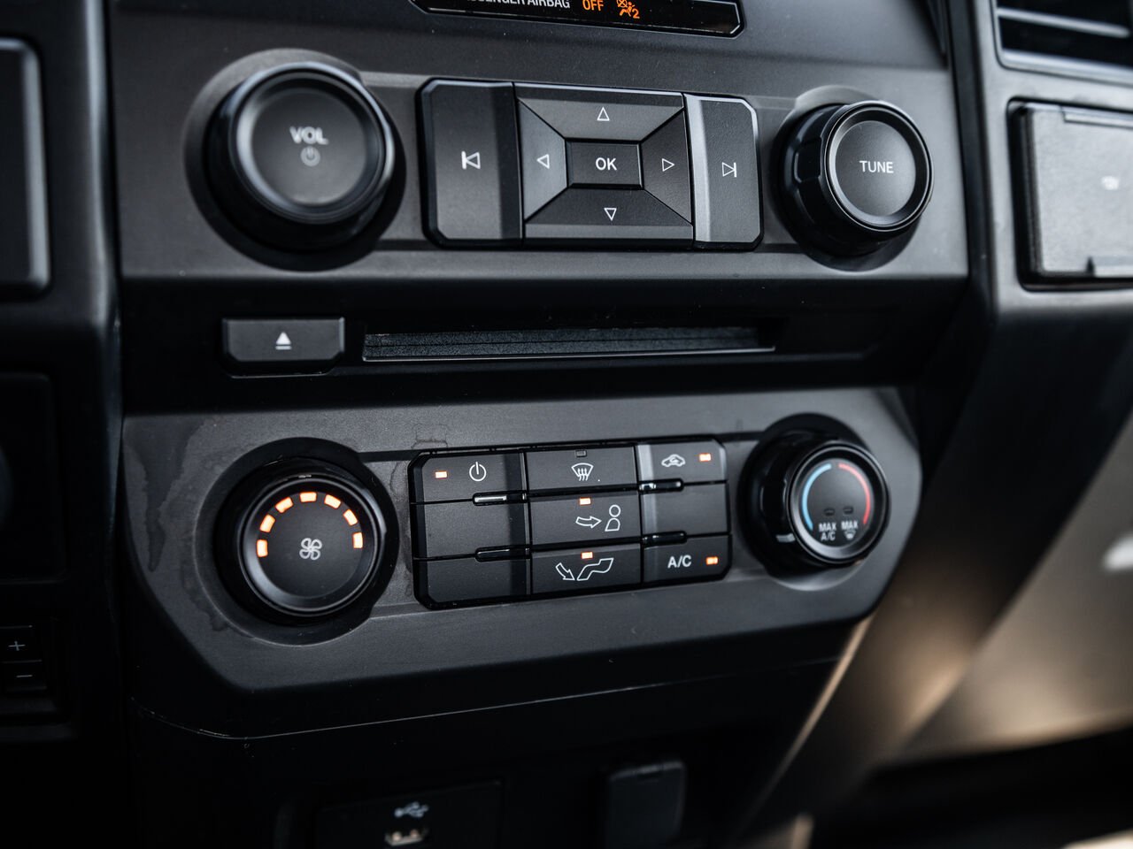 2016 Ford F-150 White Sainte-Julienne - photo #19