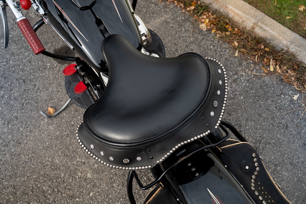 Harley Davidson FL 1950 Montréal - photo #14